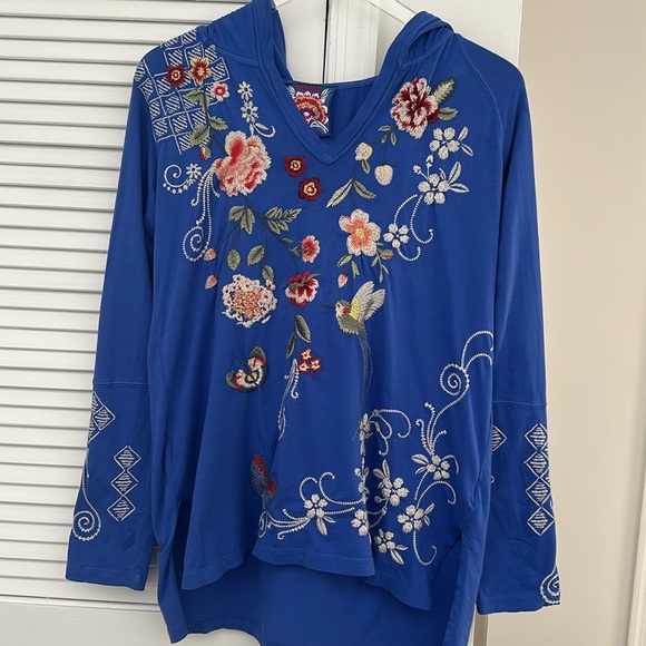 Johnny Was Jailyn Beach Hoodie Blue Embroidered Floral size small - Picture 4 of 7